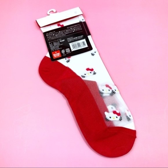 Cathy Sanrio Hello Kitty See-Through Red Mesh Socks - Picture 3 of 4